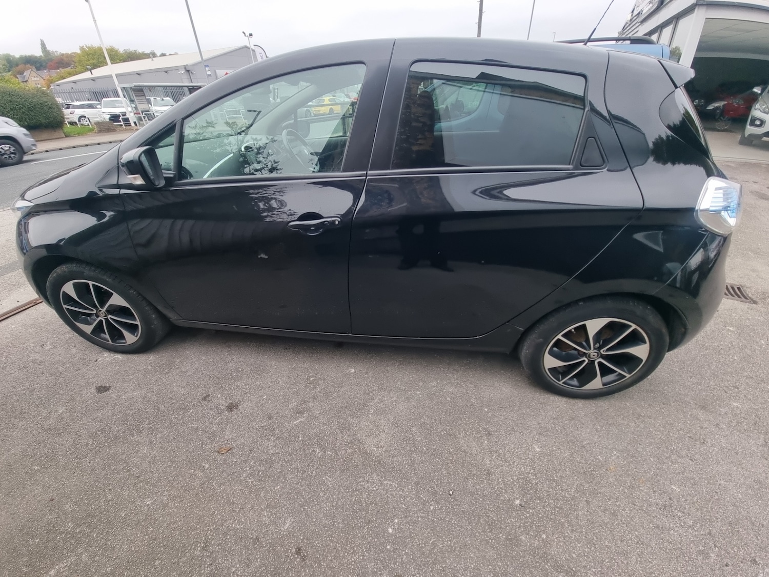 Used Renault Zoe 2019 for sale - 76258962: Photo 1