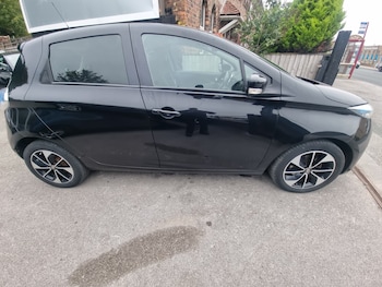Used Renault Zoe 2019 for sale - 76258962: Photo