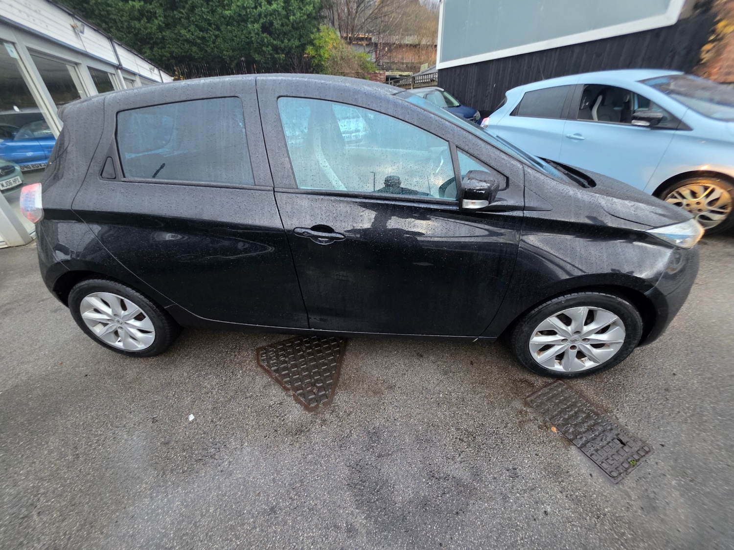 Used Renault Zoe 2014 for sale - 76849570: Photo 2