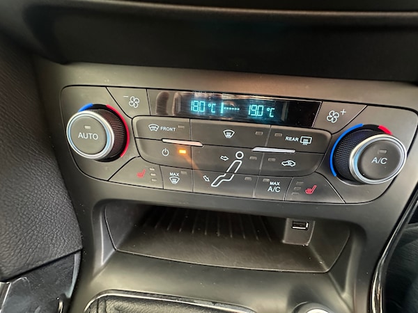 Used Ford Focus 2016 for sale - 76244026: Photo 10