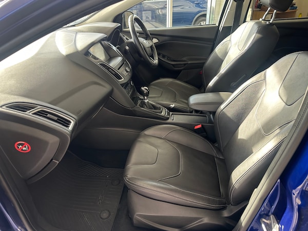 Used Ford Focus 2016 for sale - 76244026: Photo 8