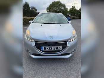 Used Peugeot 208 2013 for sale - 79644755: Photo