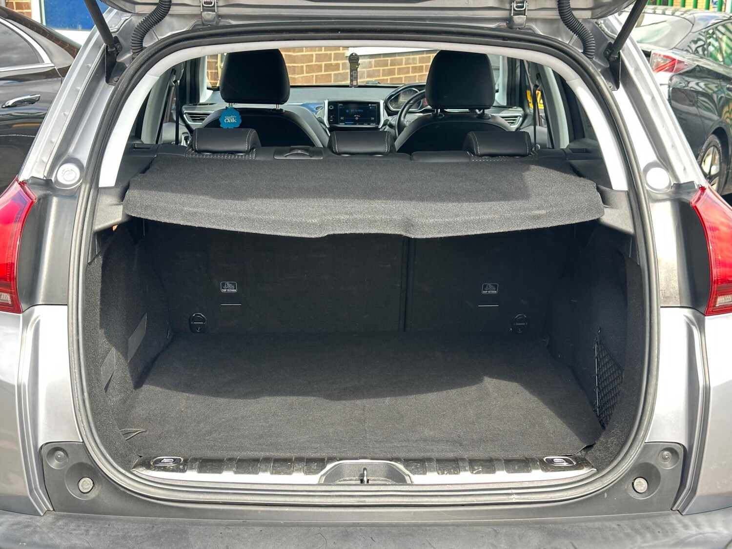 Vehicle 27