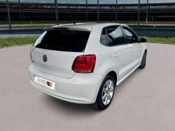 Used Volkswagen Polo 2013 for sale - 74442285: Photo