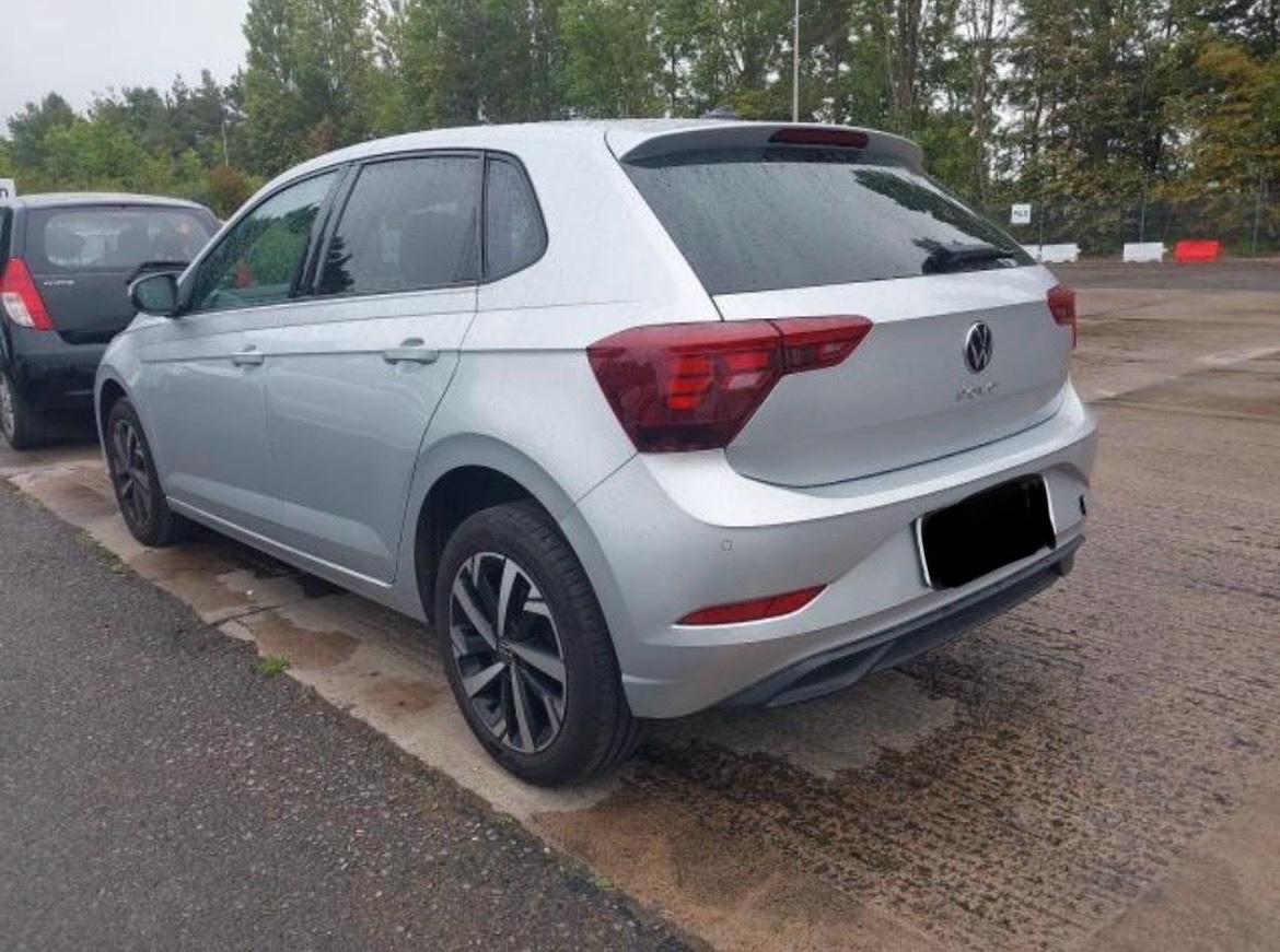 Used Volkswagen Polo 2024 for sale - 77125110: Photo 2