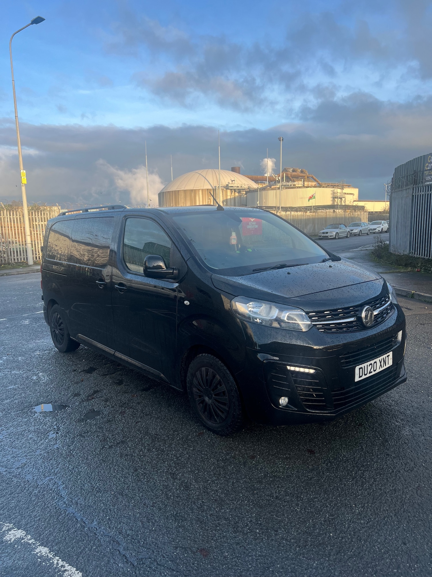 Used Vauxhall Vivaro 2020 for sale - 77022945: Photo 2