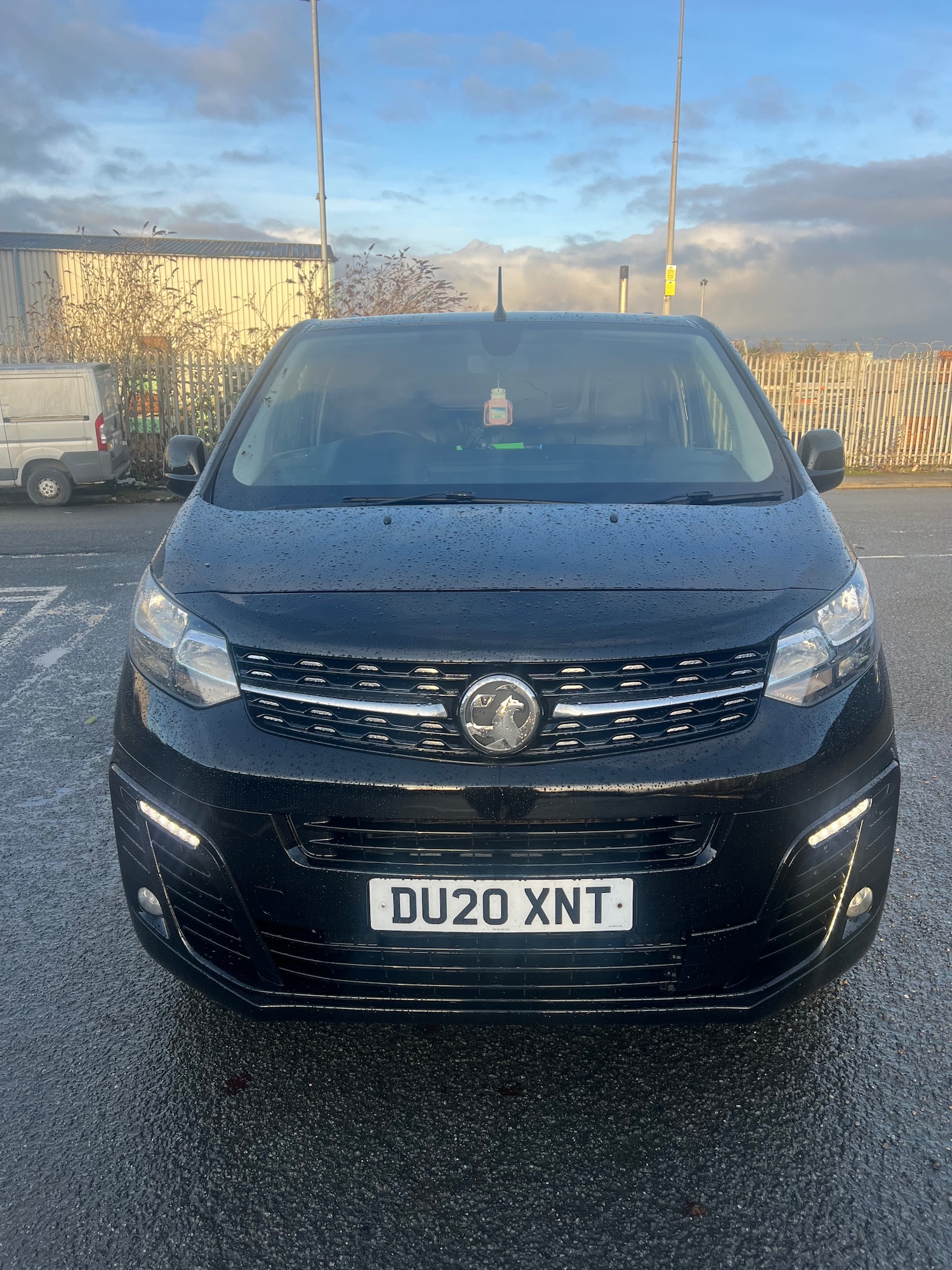 Used Vauxhall Vivaro 2020 for sale - 77022945: Photo 3