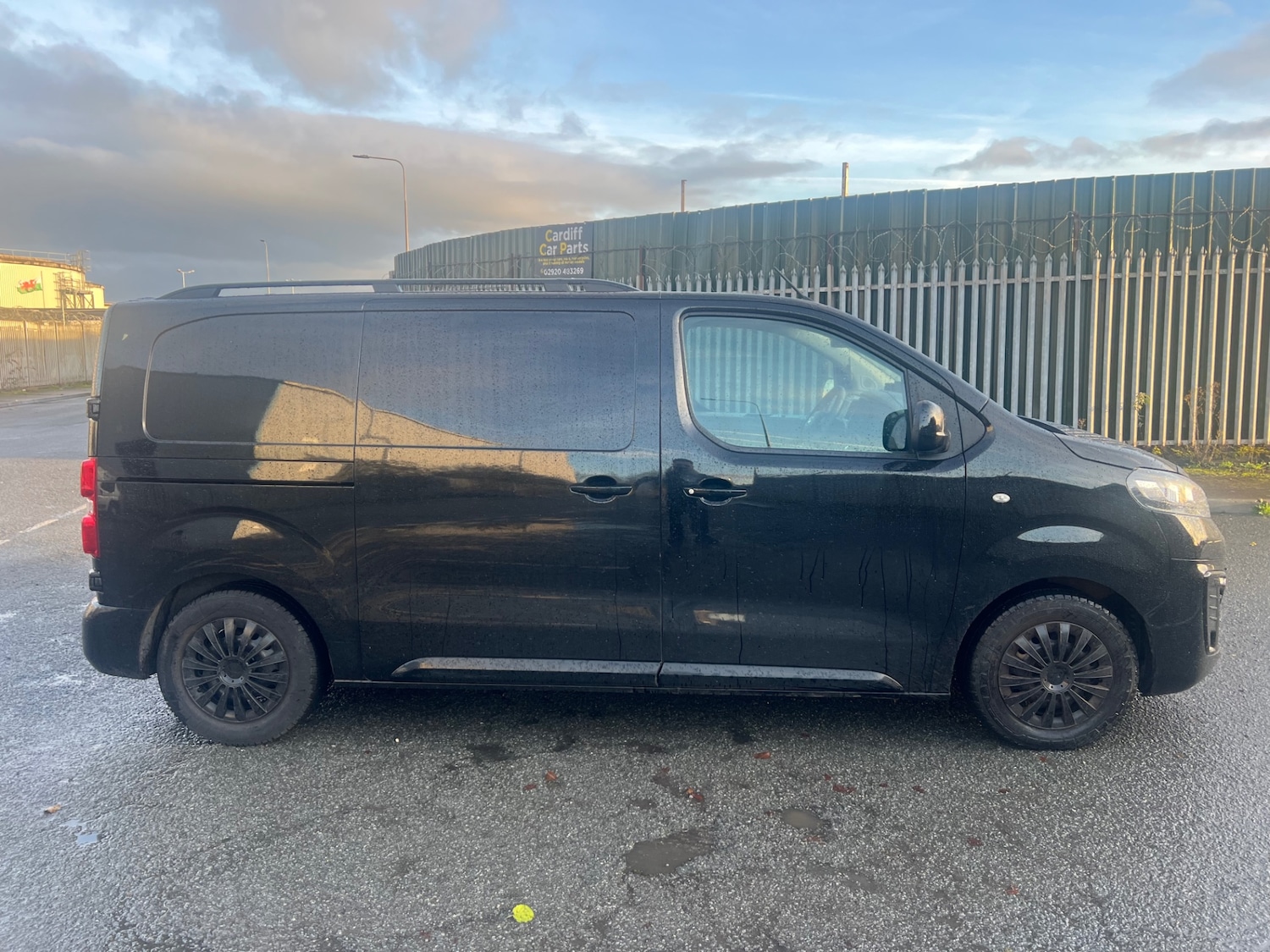 Used Vauxhall Vivaro 2020 for sale - 77022945: Photo 4