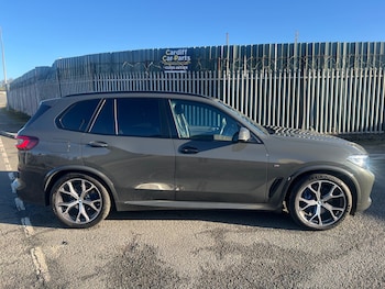 Used BMW X5 2023 for sale - 77125103: Photo