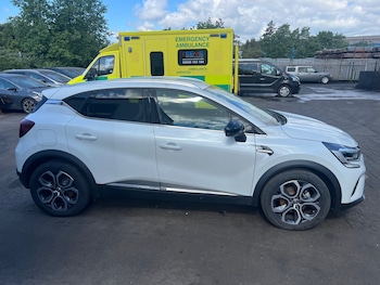 Used Renault Captur 2023 for sale - 78552590: Photo