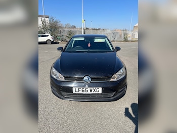Used Volkswagen Golf 2015 for sale - 77963208: Photo