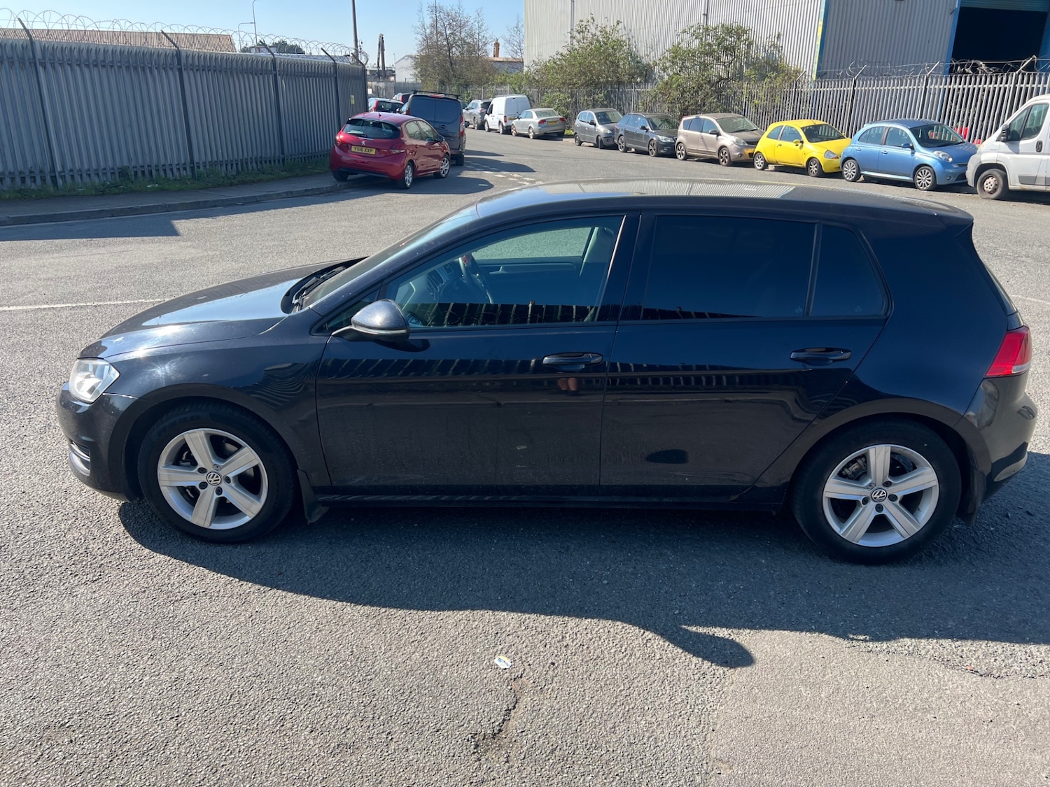 Used Volkswagen Golf 2015 for sale - 77963208: Photo 5