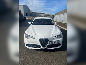 2022 (22) - 2.0 TB Sprint 4dr Auto