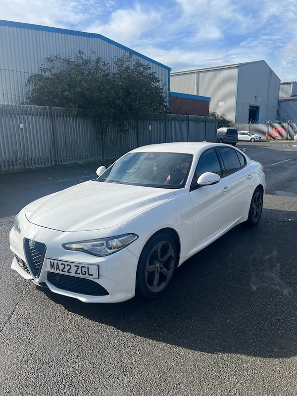 Used Alfa Romeo Giulia 2022 for sale - 76341470: Photo 2