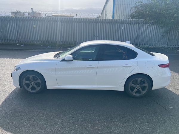 Used Alfa Romeo Giulia 2022 for sale - 76341470: Photo 3