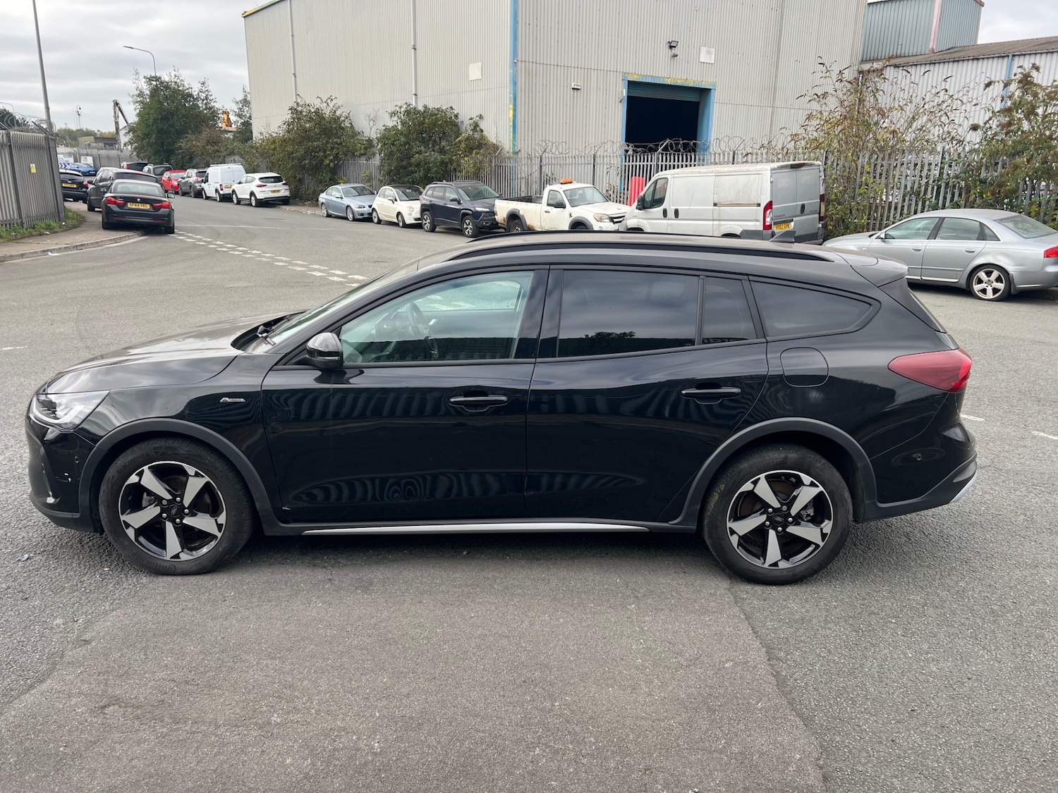 Used Ford Focus 2023 for sale - 76219264: Photo 4