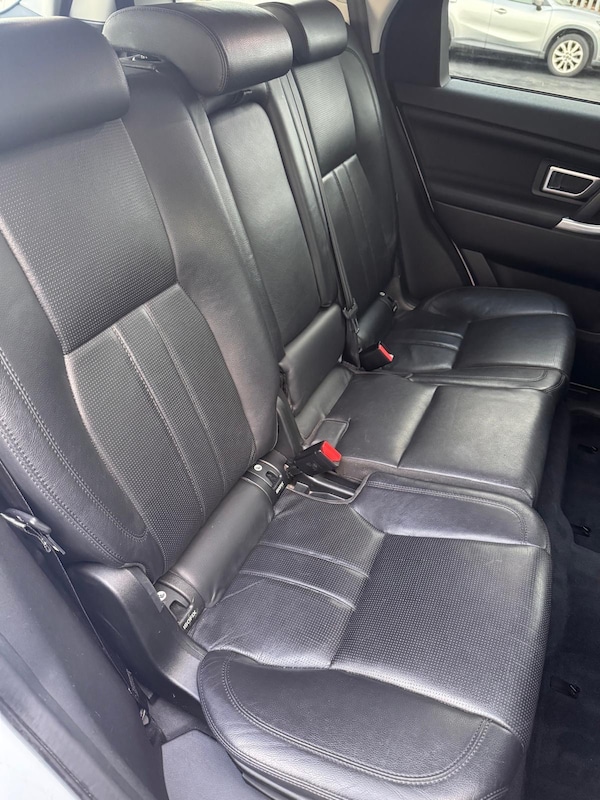Used Land Rover Discovery Sport 2016 for sale - 76170389: Photo 11