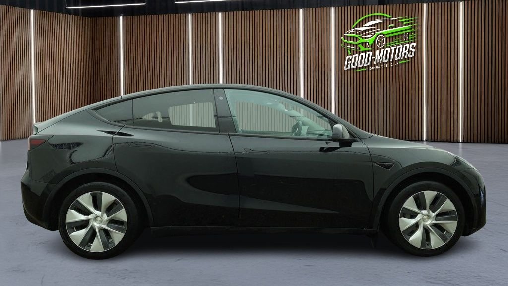 Used Tesla Model Y 2023 for sale - 77621474: Photo 5