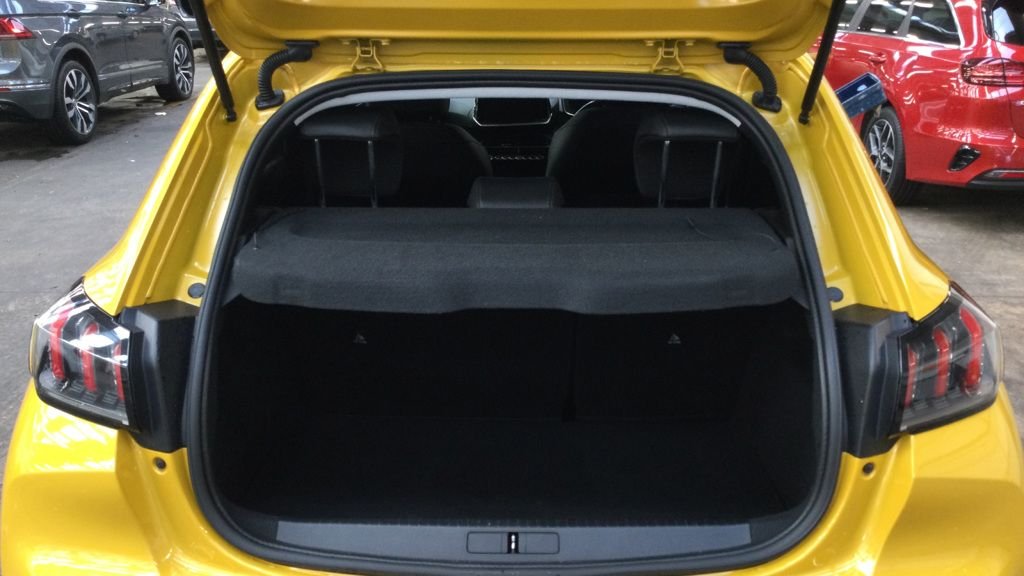 Used Peugeot 208 2020 for sale - 77007562: Photo 14