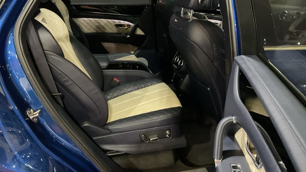 Used Bentley Bentayga 2020 for sale - 77967621: Photo 15