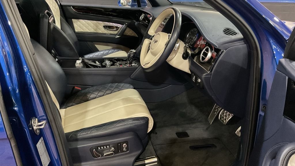 Used Bentley Bentayga 2020 for sale - 77967621: Photo 17