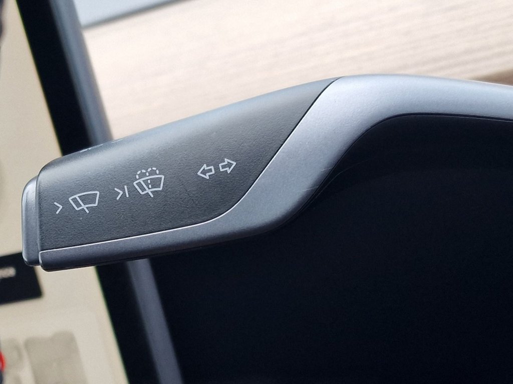 Used Tesla Model Y 2023 for sale - 77288195: Photo 28