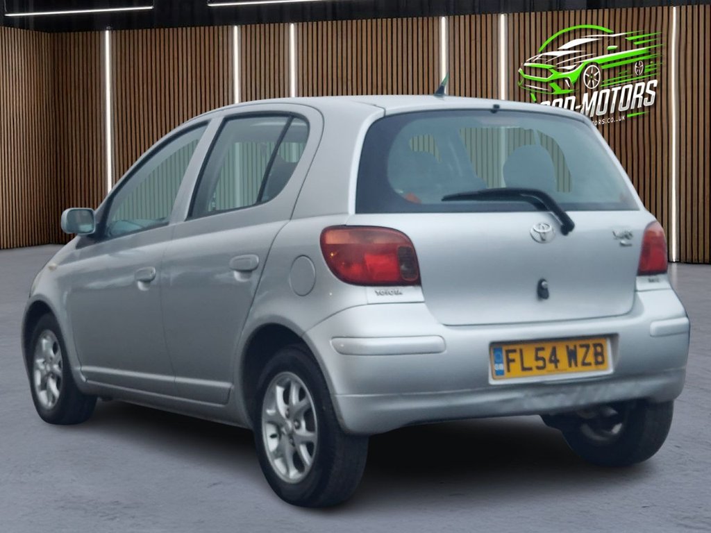 Used Toyota Yaris 2004 for sale - 76867982: Photo 17