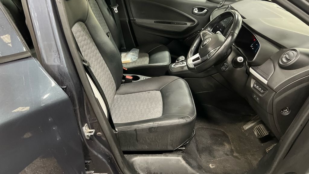 Used Renault Zoe 2022 for sale - 77608933: Photo 17