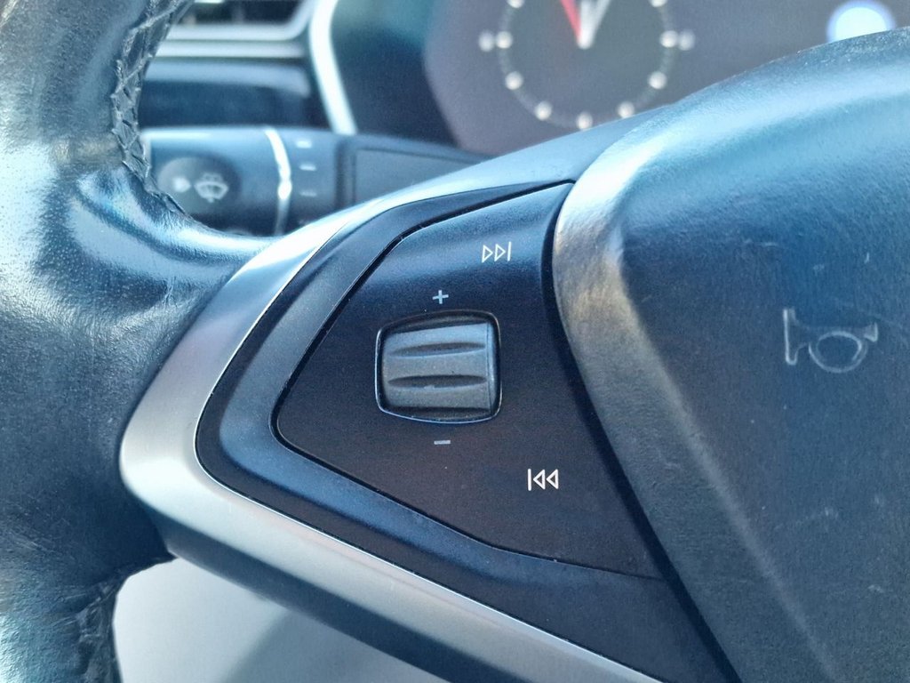 Used Tesla Model S 2017 for sale - 77161793: Photo 25