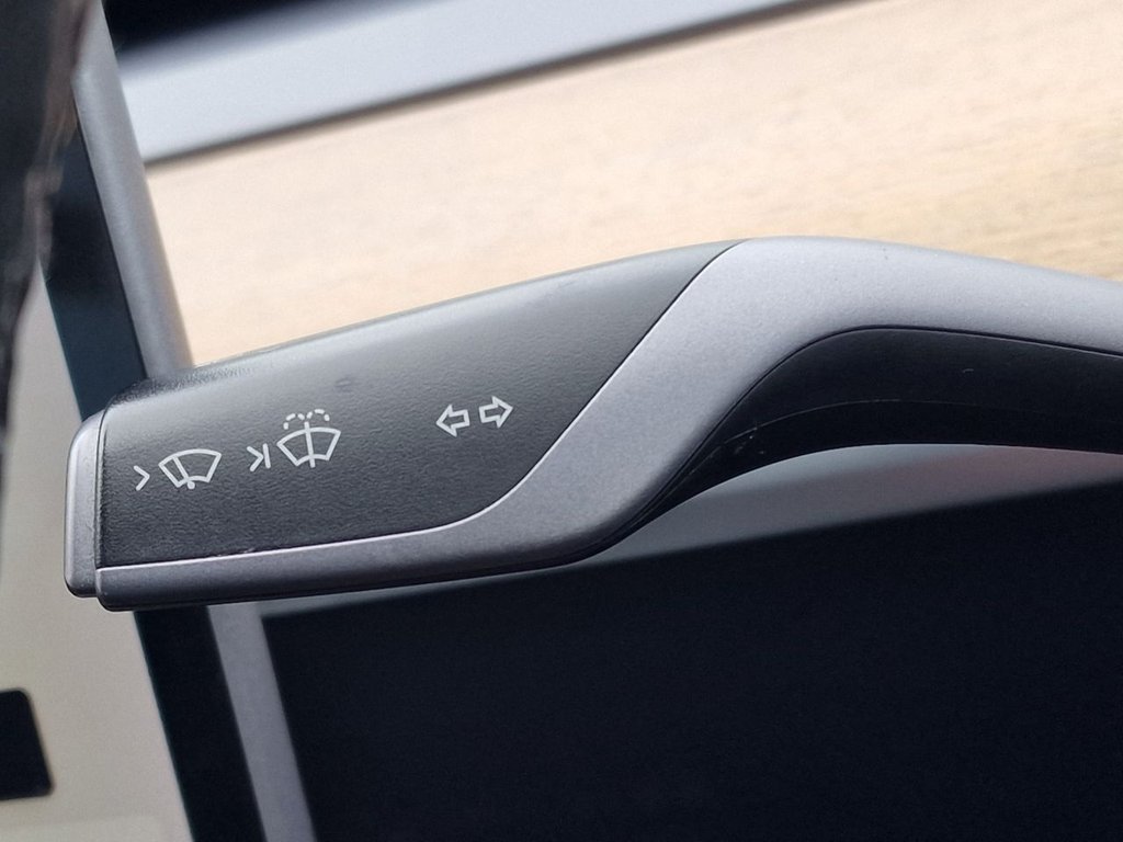 Used Tesla Model 3 2021 for sale - 77547229: Photo 28