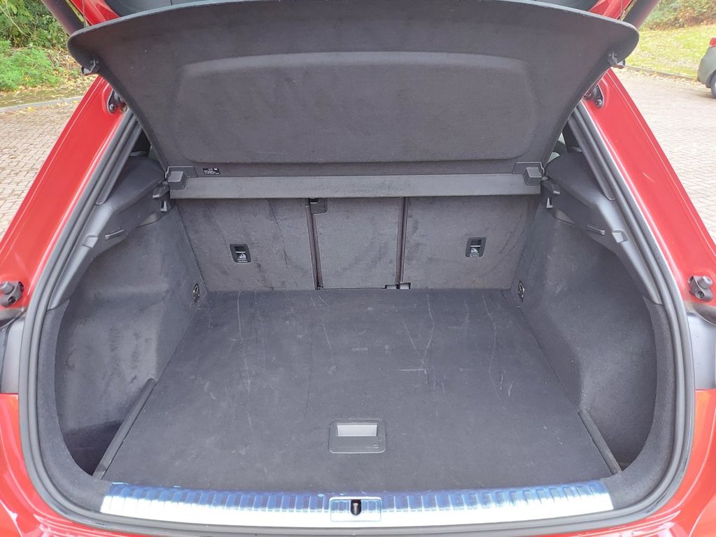 Used Audi Q3 2021 for sale - 76744390: Photo 39