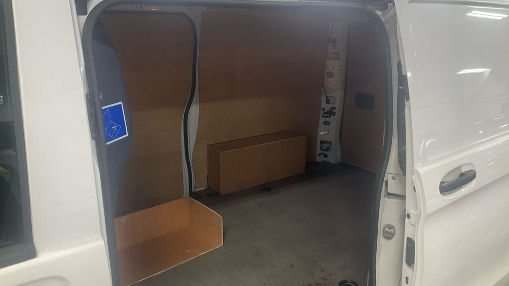 Used Mercedes-Benz Vito 2020 for sale - 77165975: Photo 9