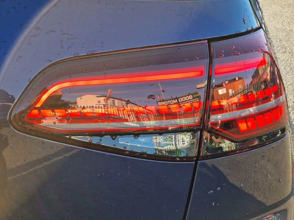 Used Volkswagen Golf 2018 for sale - 76744401: Photo 24