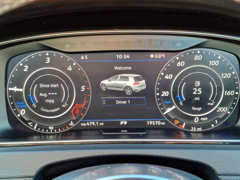 Used Volkswagen Golf 2018 for sale - 76744401: Photo 31