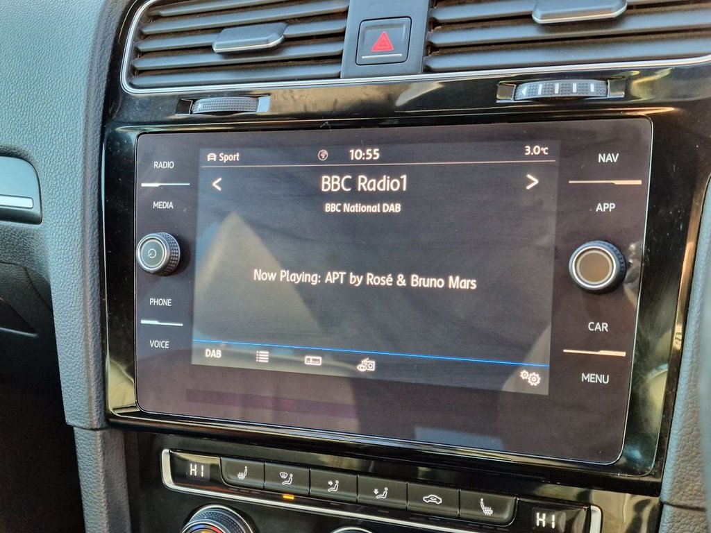 Used Volkswagen Golf 2018 for sale - 76744401: Photo 34