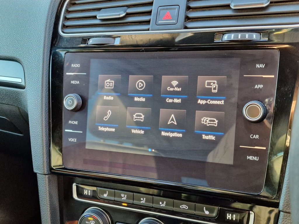 Used Volkswagen Golf 2018 for sale - 76744401: Photo 36