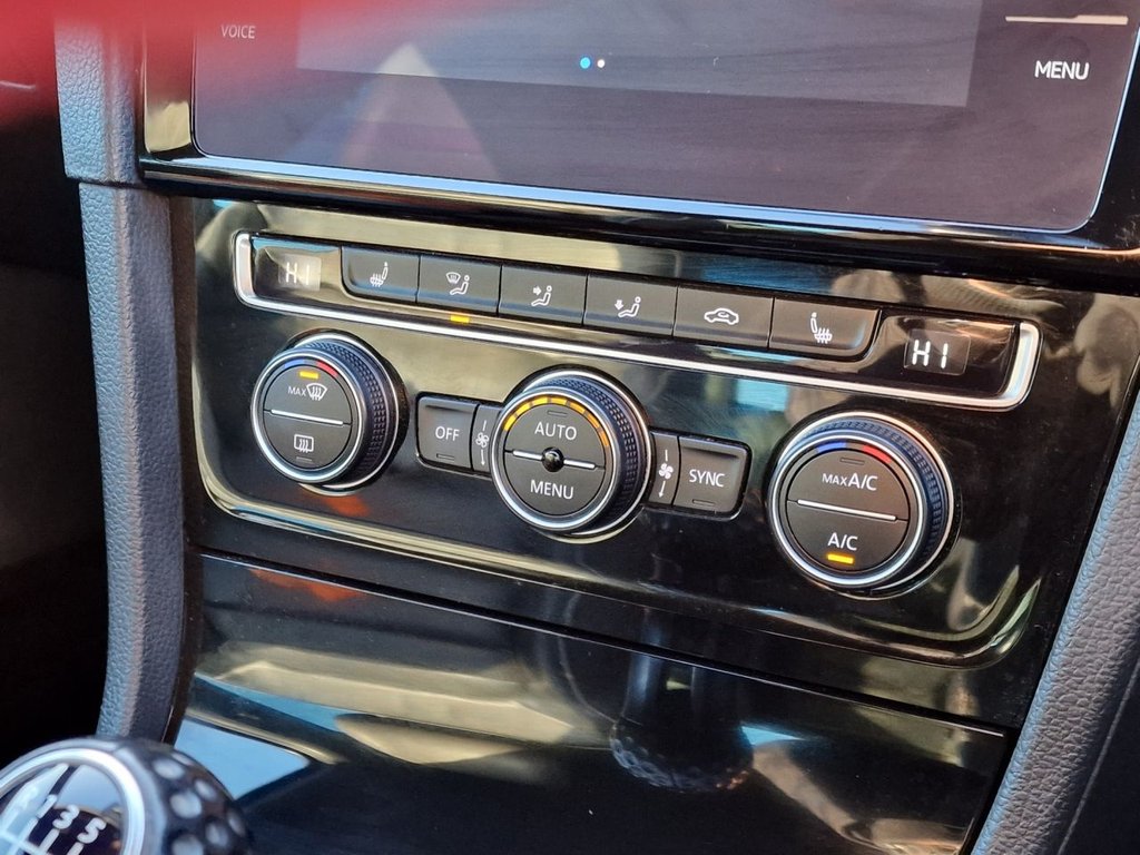 Used Volkswagen Golf 2018 for sale - 76744401: Photo 37