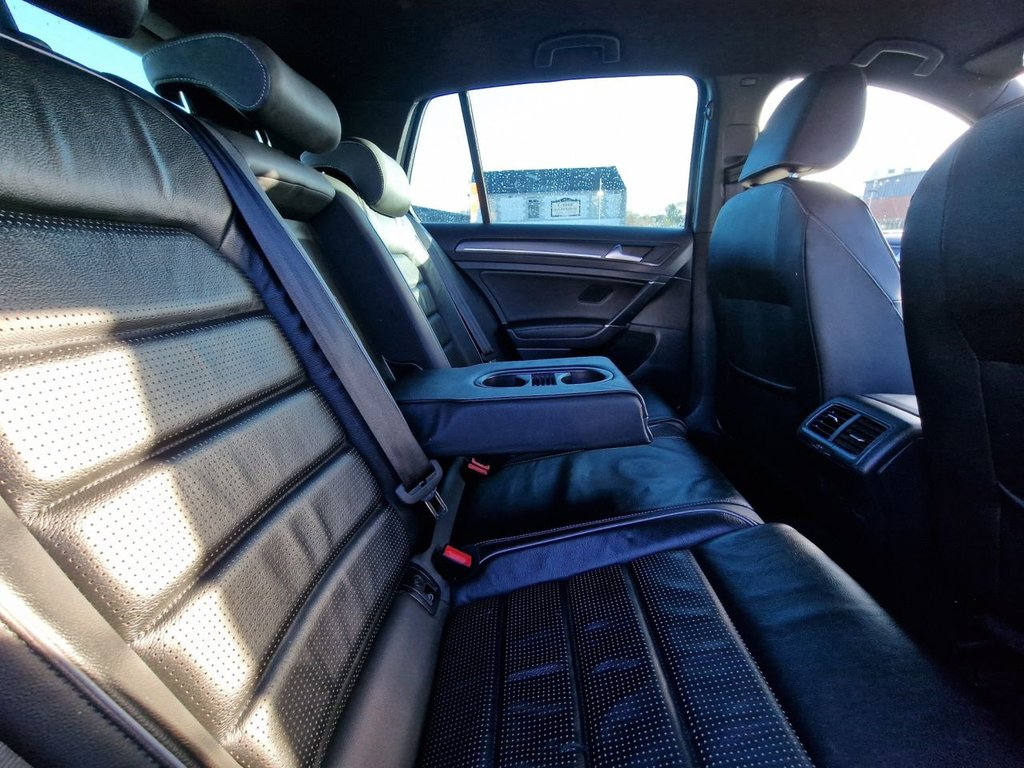 Used Volkswagen Golf 2018 for sale - 76744401: Photo 47