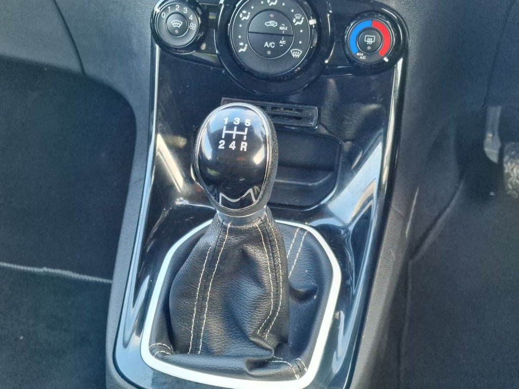 Used Ford Fiesta 2016 for sale - 77049069: Photo 34