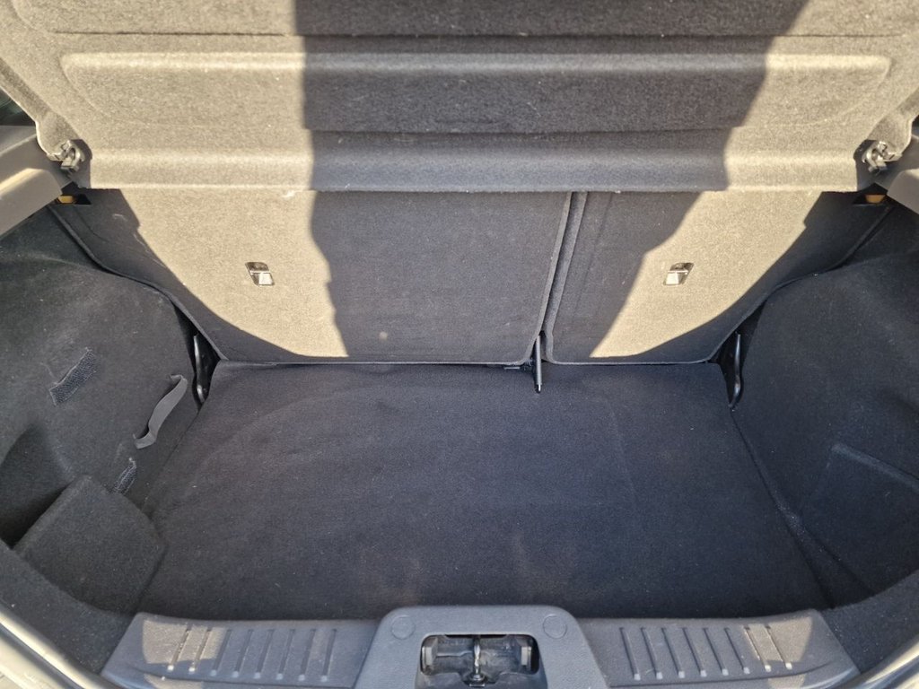 Used Ford Fiesta 2016 for sale - 77049069: Photo 40