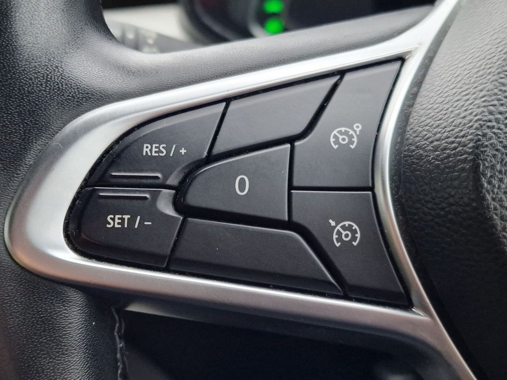 Used Renault Clio 2022 for sale - 76744403: Photo 26