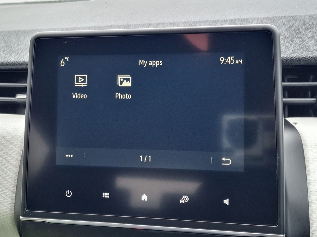 Used Renault Clio 2022 for sale - 76744403: Photo 36