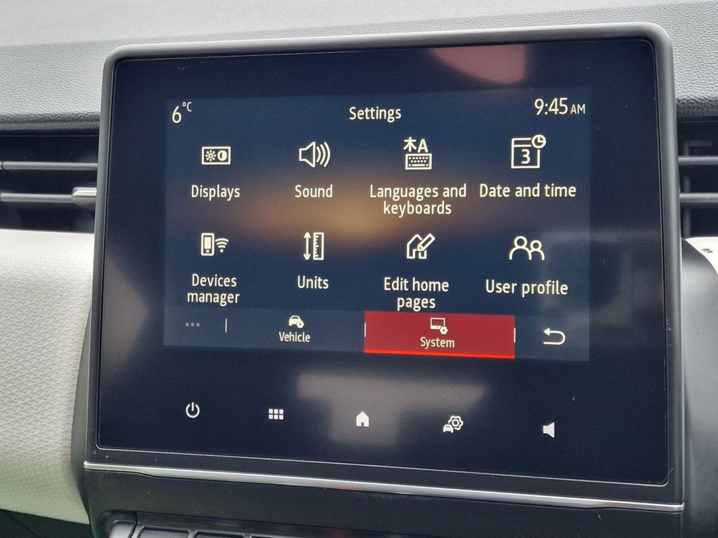 Used Renault Clio 2022 for sale - 76744403: Photo 40