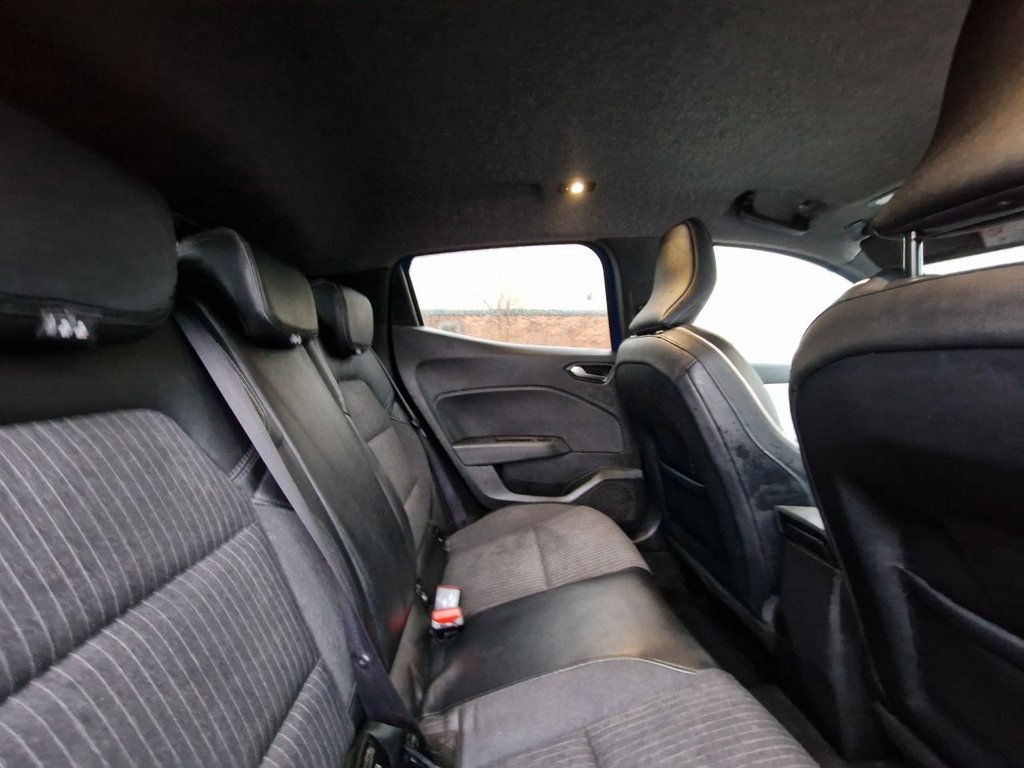 Used Renault Clio 2022 for sale - 76744403: Photo 50