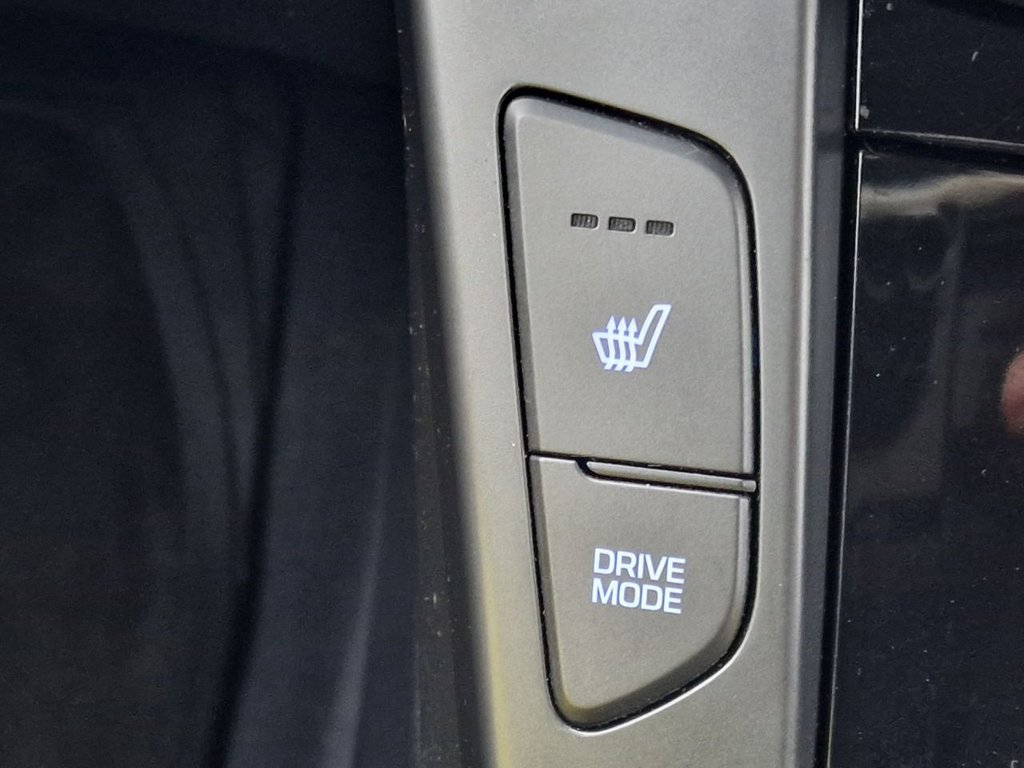 Used Hyundai i40 2017 for sale - 76848202: Photo 44