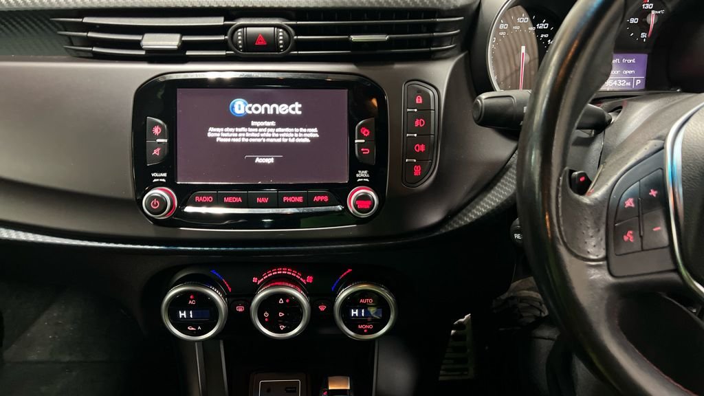 Used Alfa Romeo Giulietta 2017 for sale - 76798032: Photo 16