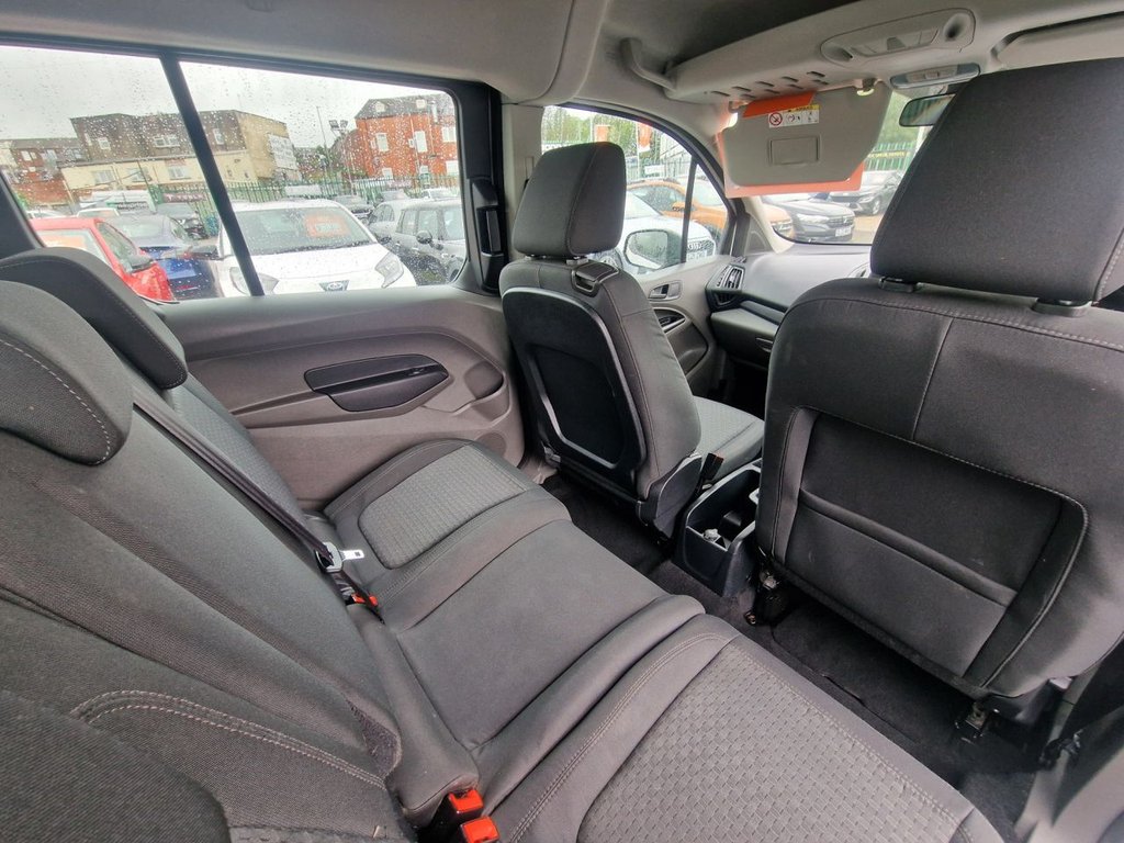 Used Ford Grand Tourneo Connect 2021 for sale - 76744362: Photo 39