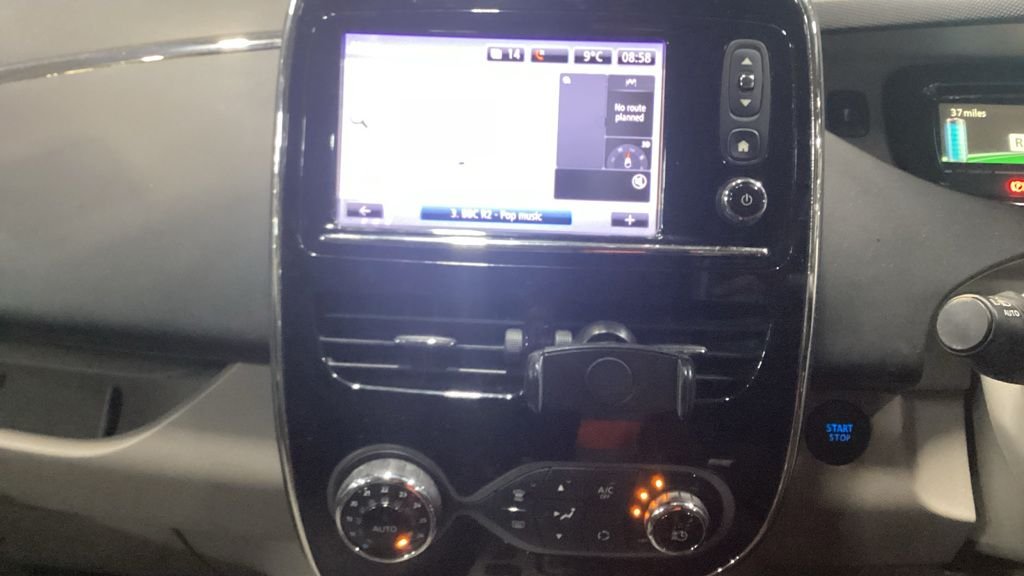 Used Renault Zoe 2016 for sale - 76941613: Photo 22