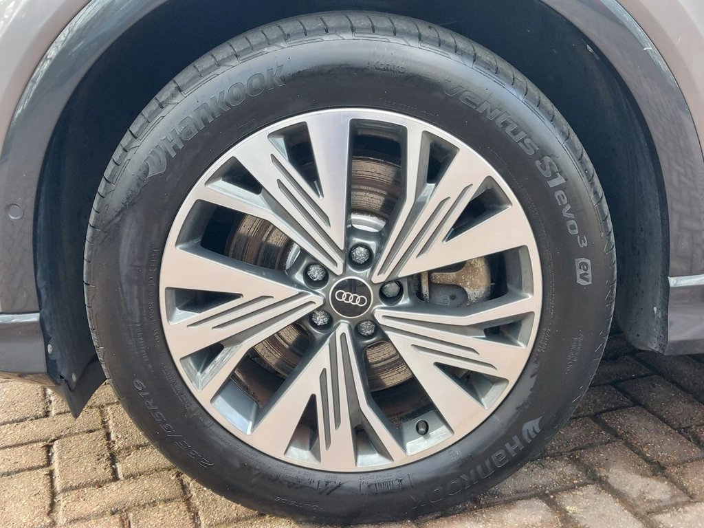 Used Audi Q4 e-tron 2022 for sale - 77436376: Photo 29