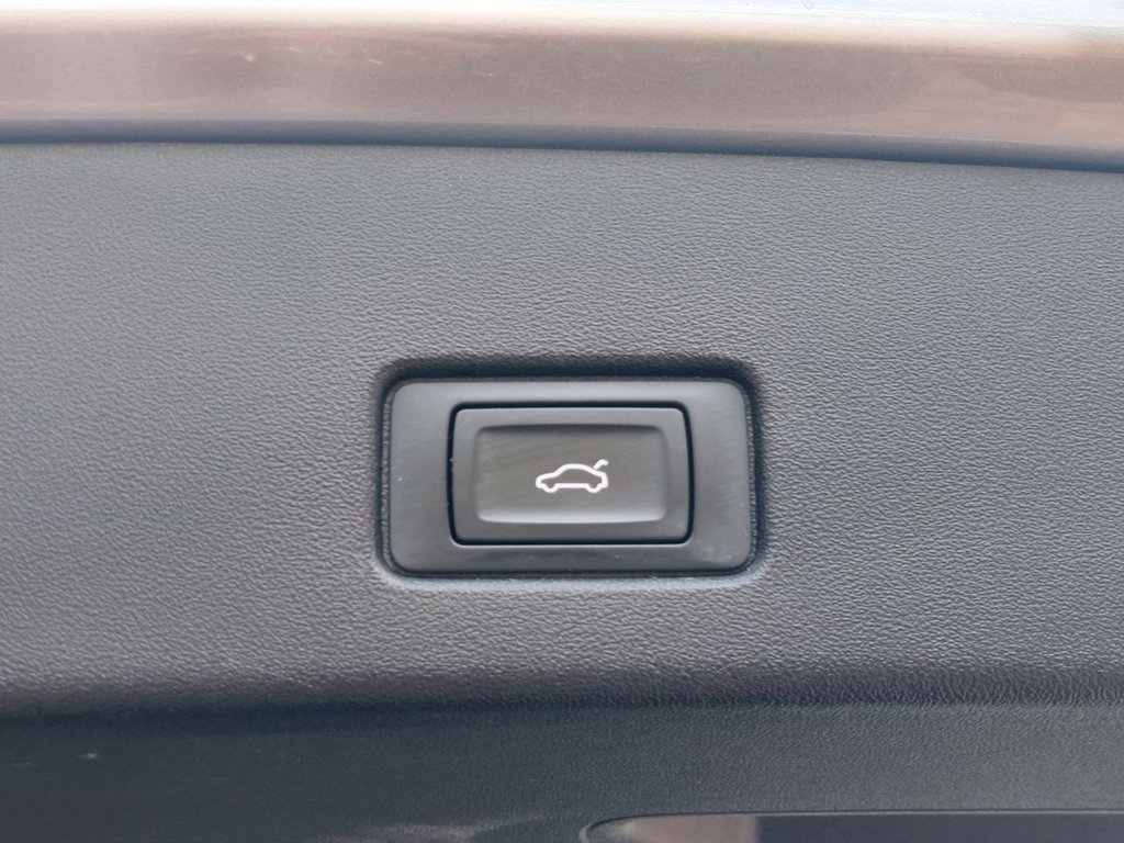 Used Audi Q4 e-tron 2022 for sale - 77436376: Photo 34